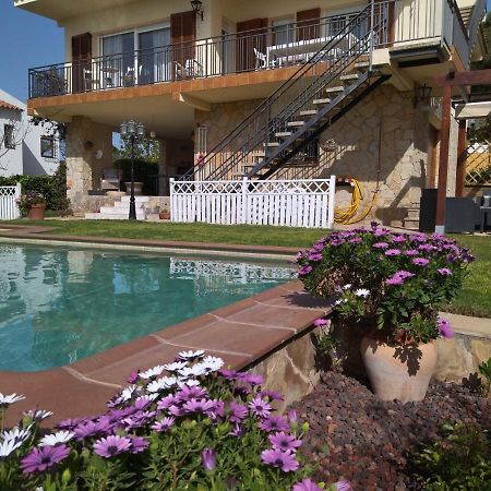 Sunny Holiday Home Creixell Kültér fotó