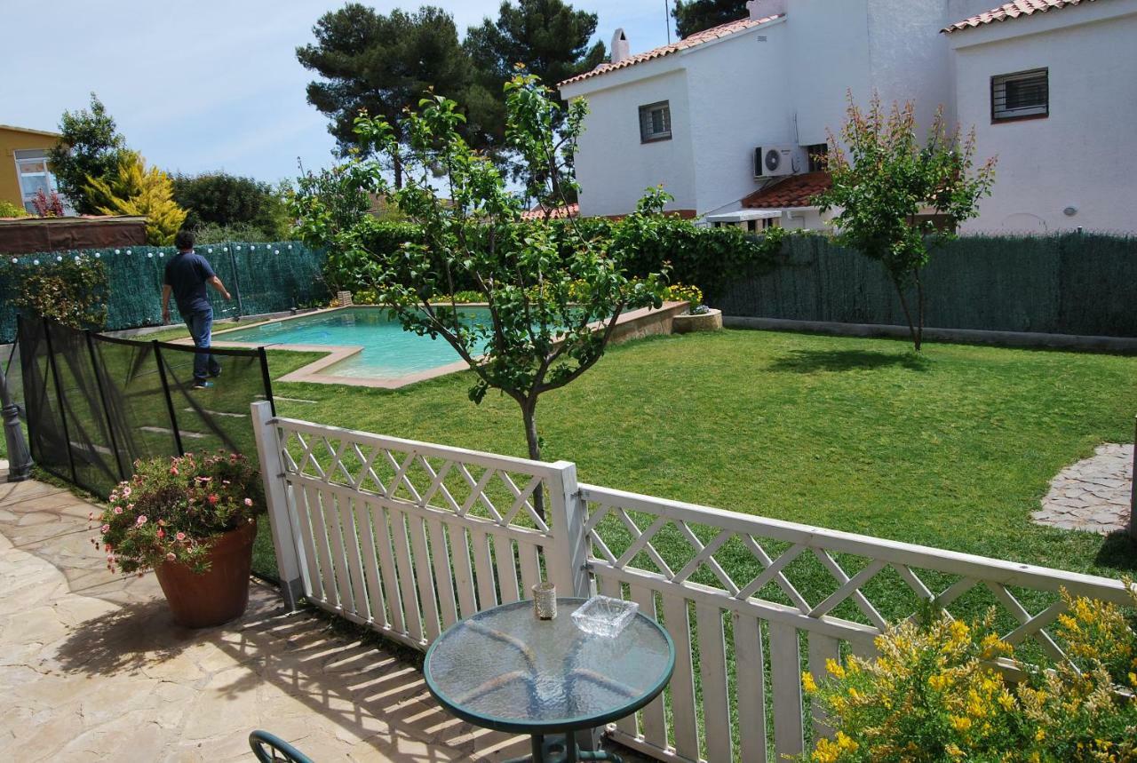 Sunny Holiday Home Creixell Kültér fotó